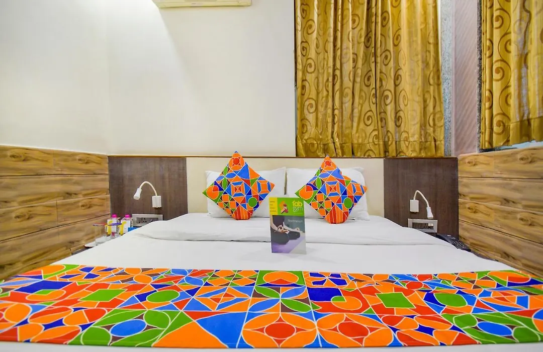 Fabhotel Kohinoor Plaza-1